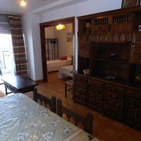 Apartamentos Peniscola Playa エクステリア 写真