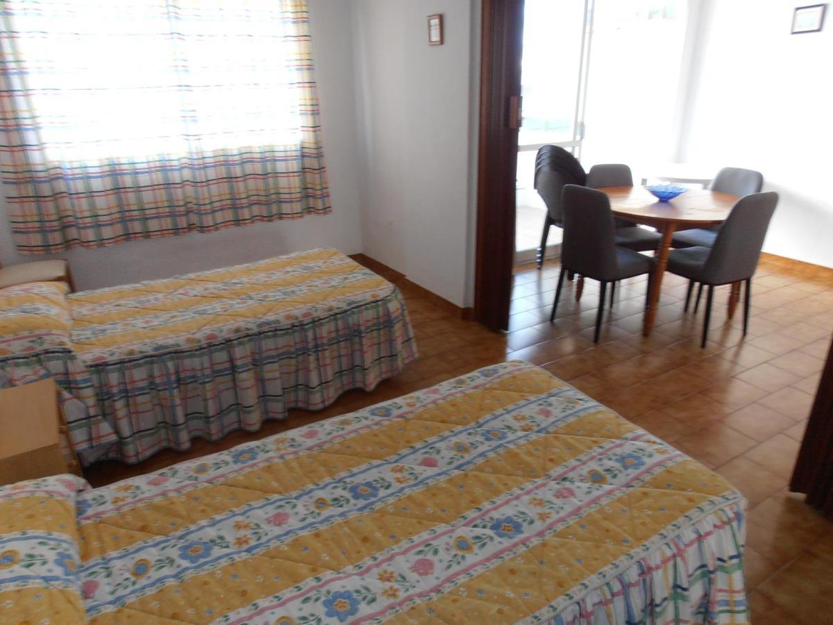 Apartamentos Peniscola Playa エクステリア 写真